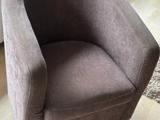 Hjørnesofa, stol og puf