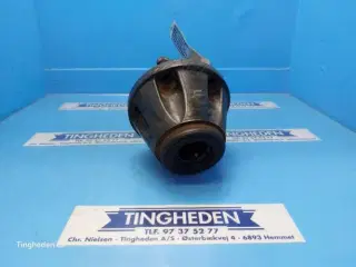 Massey Ferguson 3060 Spindel R. 3384054M11