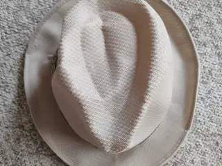Cowboy hat 