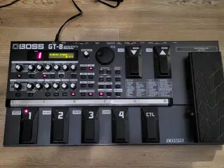 Boss GT-8 Multieffekt guitarpedal