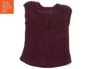 Strikket vest med knapper (str.  22x32 cm)