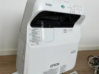 EM2024 LIVE Epso Interaktiv pro EB-695Wi projektor