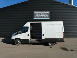 Iveco Daily 35C18 12m3 3,0 D Hi-Matic 180HK Van 8g Aut.