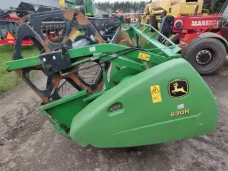 John Deere 30"