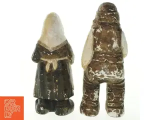 Træfigurer af mand og kvinde, 20 cm (str. 20 cm)