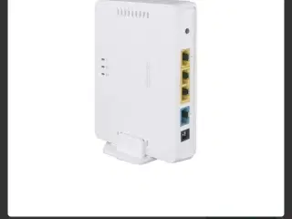 Hvid lille Dual Band router 2.4GHz/5GHz