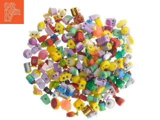 Blandede små figurer