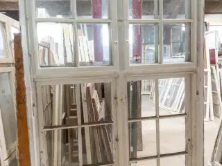 Palævindue m. smukt, gammelt glas