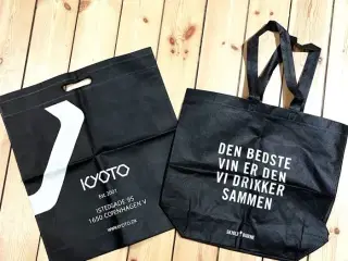 2 sorte muleposer med hvid tryk