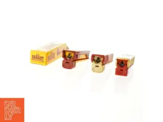Cigaret maker (str. 12 x 5 cm)