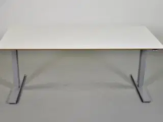 Hæve-/sænkebord med hvid laminat fsc plade på alu stel