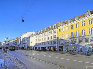 Nyrenoveret lejemål med mulighed for parkering