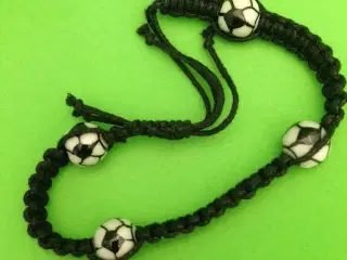 Armbånd til fodboldfan - Perler og knyt