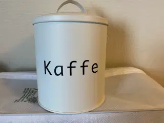 Kaffe og te dåser