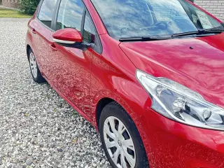Peugeot 208 active årg 2018