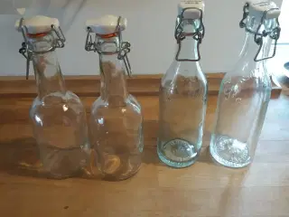 Gamle sodavandsflasker