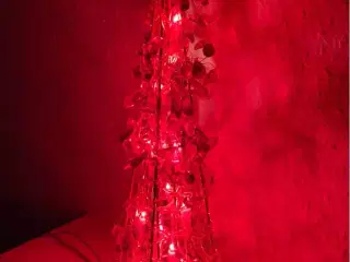 Julelys rød juletræ