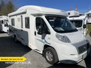 2008 - Chausson Allegro 96   Enkelsenge i lav (sidde) højde og toilet og bad i bagenden