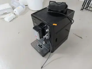 Espressomaskine med indbygget kværn - MELITTA