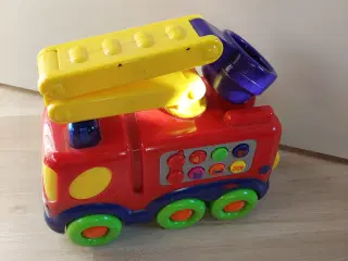 Fin Rød Brandbil m lyd/lys 