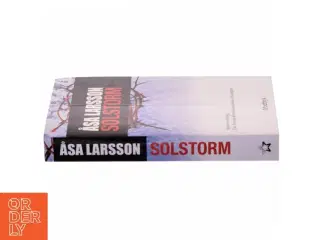 Solstorm af Åsa Larsson (Bog)