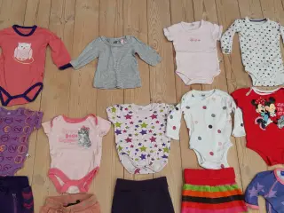 Baby - str 50, 56 og 62 - OGSÅ NYT TØJ  FLOT STAND