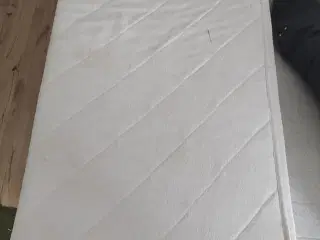 Baby madras foræres væk 