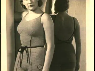 Badeliv - Badedragt - Fotokort Benkow u/n - Ubrugt