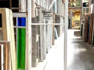 Originalt blæst glas monteret i forsatsramme