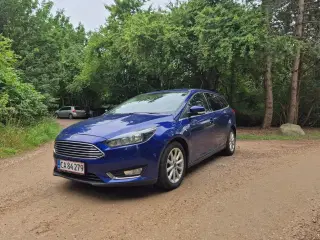 Ford Focus 1,0 EcoBoost Titanium stc.