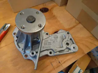 Ford Fiesta, B-max Vandpumpe