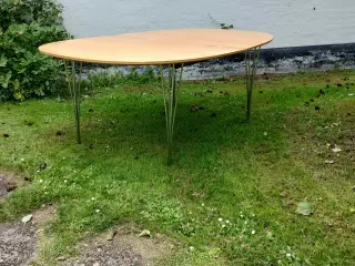Spisebord 
