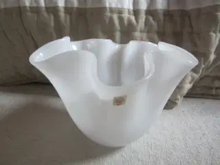 Lækker Holmegård Folde/tulipan vase ca 15 cm i høj