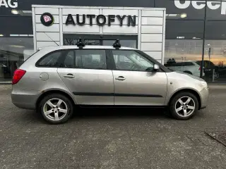 Skoda Fabia 1,2 12V Ambiente Combi