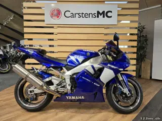 Yamaha YZF R1