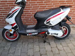 Keeway F-AGT  