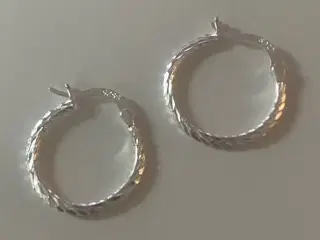 * Sterlingsølv; Smukke twist-øreringe