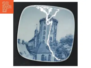 Lille platte fra Bing Og Grøndal (str. Ø 8 cm)