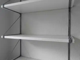 IKEA-hylder gives væk