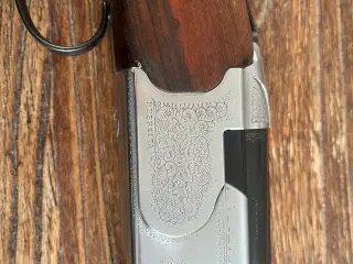 🦌 Beretta 686 – Dobbelt aftræk – 12/70 – 71 cm 