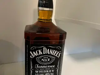 3 liters Jack Daniels 