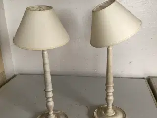 2 lamper fx til vindueskarm