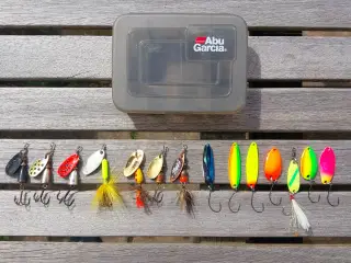 Æske med små spinnere og microblink 