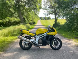 Aprilia SL1000 Falco