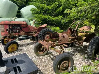 Veteran traktor Massey Harris