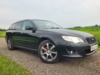 Subaru Legacy 2.0 benzin stationcar 