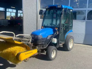 New Holland TC21D