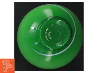 Grøn vase (str. 14 cm)