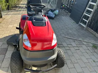 HAVETRAKTOR TIL SALG – Castelgarden XD 150 HD