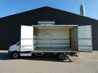 Mercedes-Benz Sprinter 316 2,1 CDI R3 163HK Ladv./Chas. Aut.